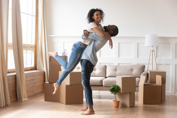 moving-company-johannesburg-happy-couple-min Biggles Removals — moving from Durban to Johannesburg